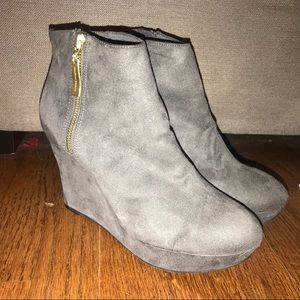 GRAY SUEDE BOOTIES